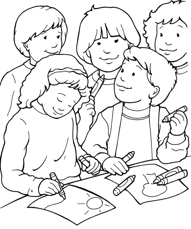 Dibujo de Tres Amigos Haciendo Dibujos para Colorear y Imprimir